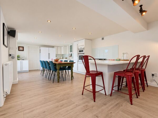 Jasmine Cottage, High Street, Collingham, Newark