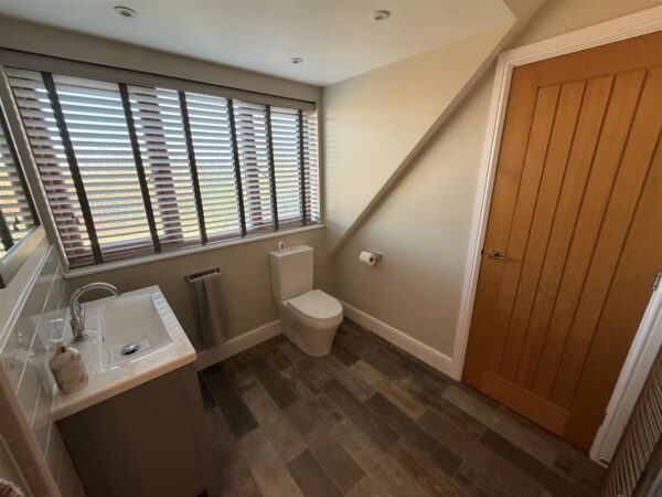 Village Way, Farndon, Newark