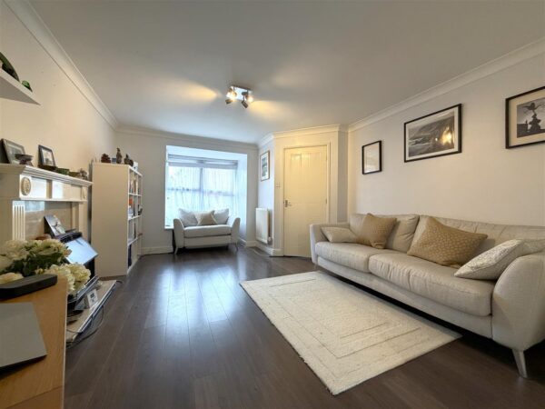 Edgehill Drive, Newark