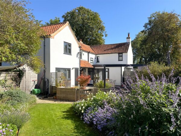 Jasmine Cottage, High Street, Collingham, Newark