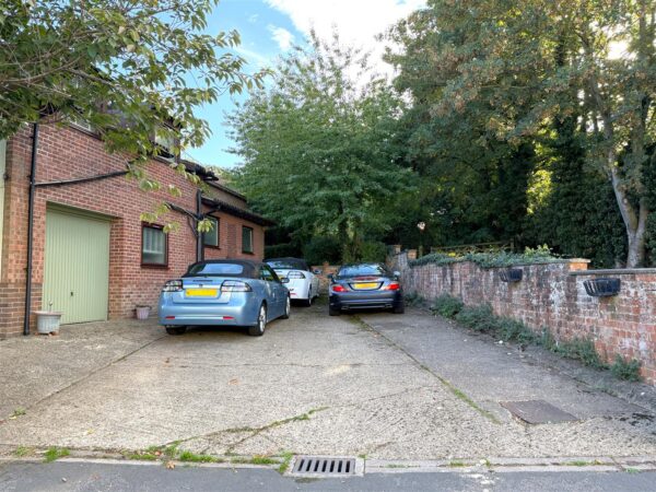 The Limes, Low Street, Elston, Newark