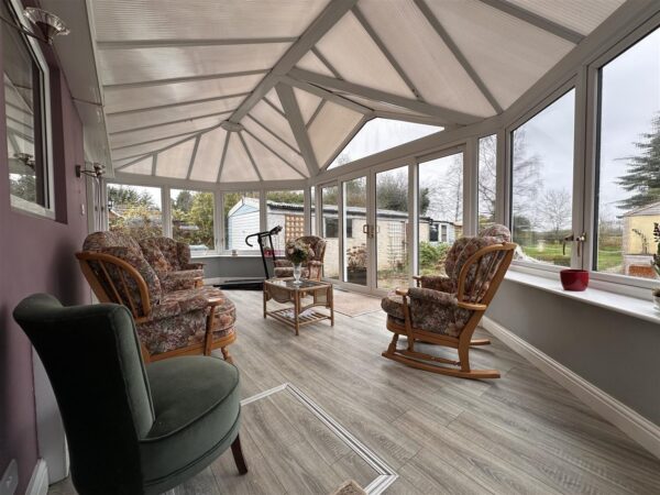Se Quinta, Norwell Lane, Cromwell, Newark