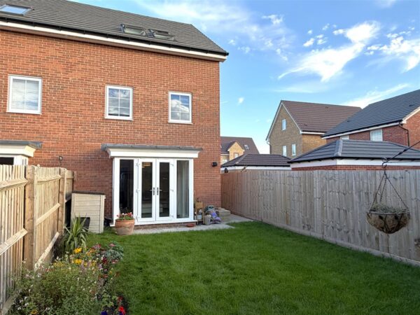 Digby Avenue, Fernwood, Newark