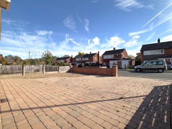Clement Avenue, Balderton, Newark