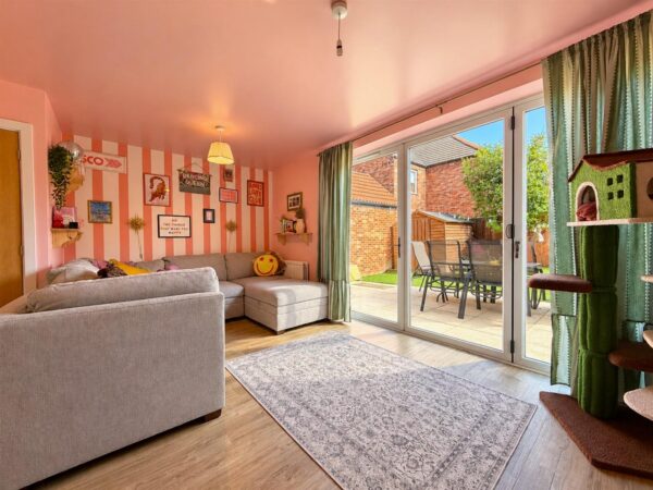 Cardington Way, Middlebeck, Newark