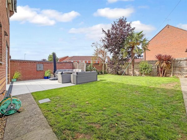 Goldstraw Lane, Fernwood, Newark