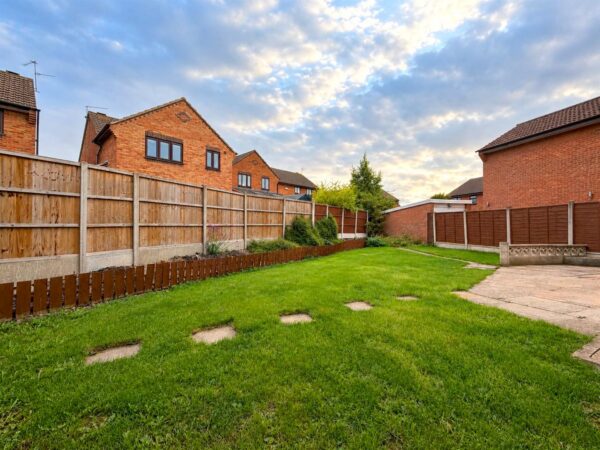 Waltham Close, Balderton, Newark