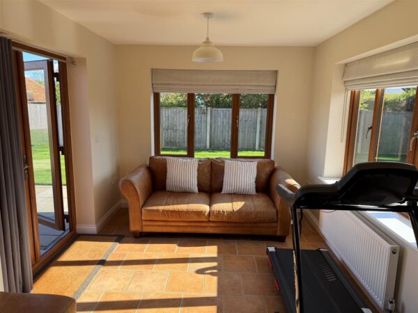 Village Way, Farndon, Newark