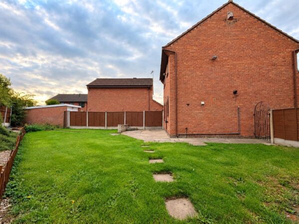 Waltham Close, Balderton, Newark