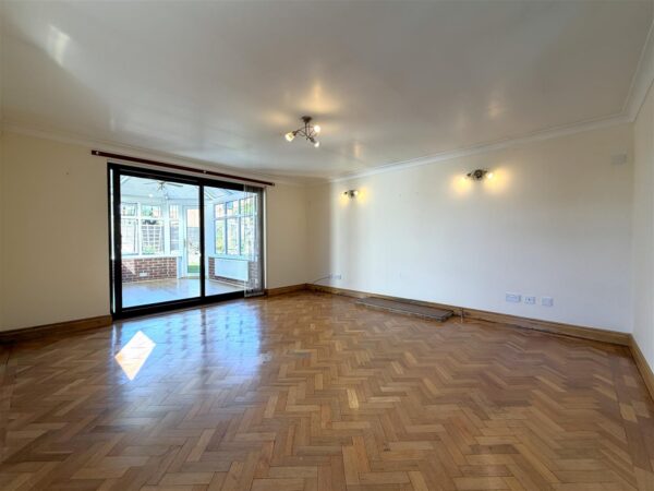 Clement Avenue, Balderton, Newark