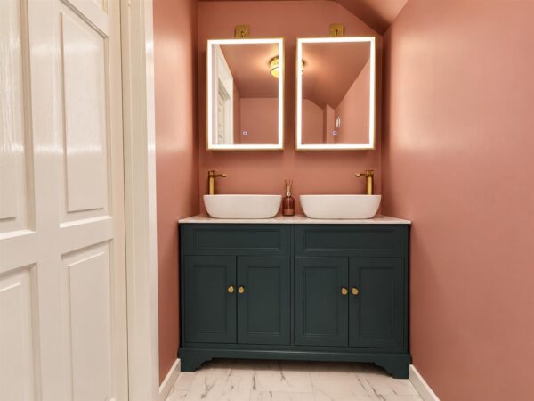 Jasmine Cottage, High Street, Collingham, Newark