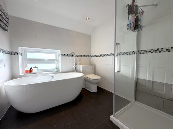 Jasmine Cottage, High Street, Collingham, Newark