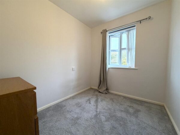 Edgehill Drive, Newark
