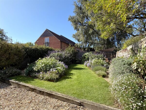 Jasmine Cottage, High Street, Collingham, Newark