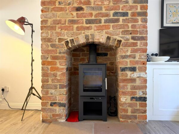 Jasmine Cottage, High Street, Collingham, Newark