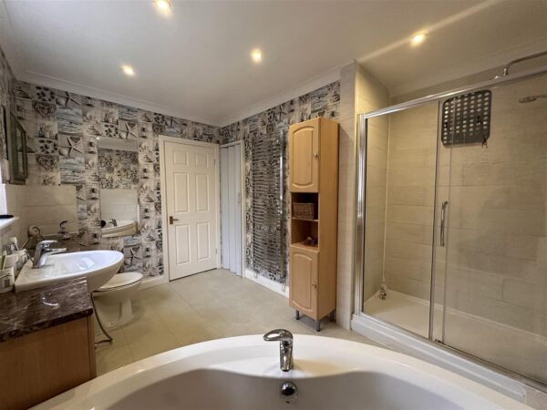 Se Quinta, Norwell Lane, Cromwell, Newark